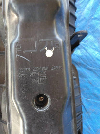 テールランプ　Koito 220-11951　1点（中古）