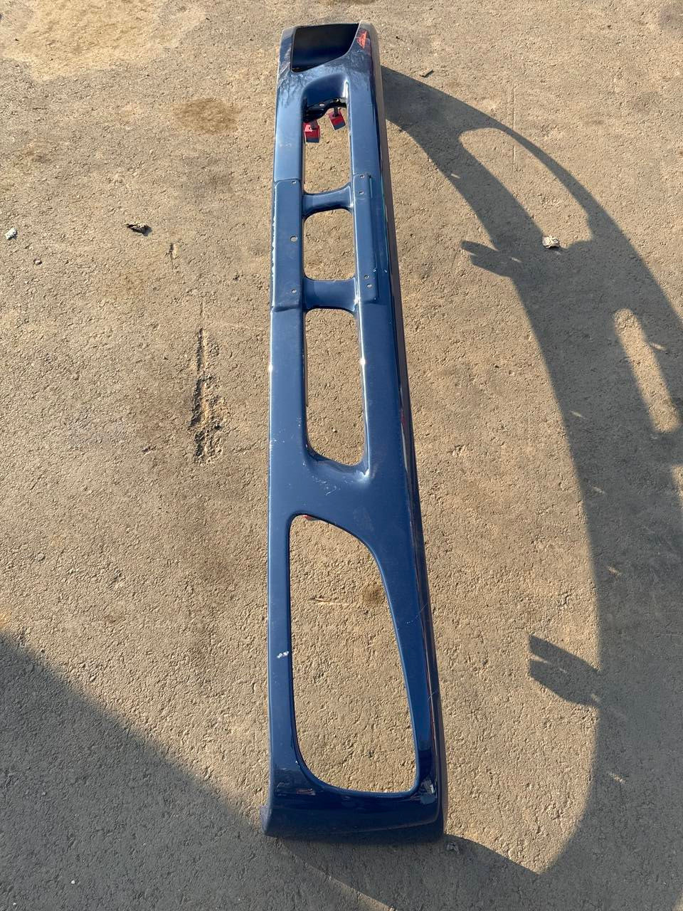 バンパー　トラックバンパー（中古）