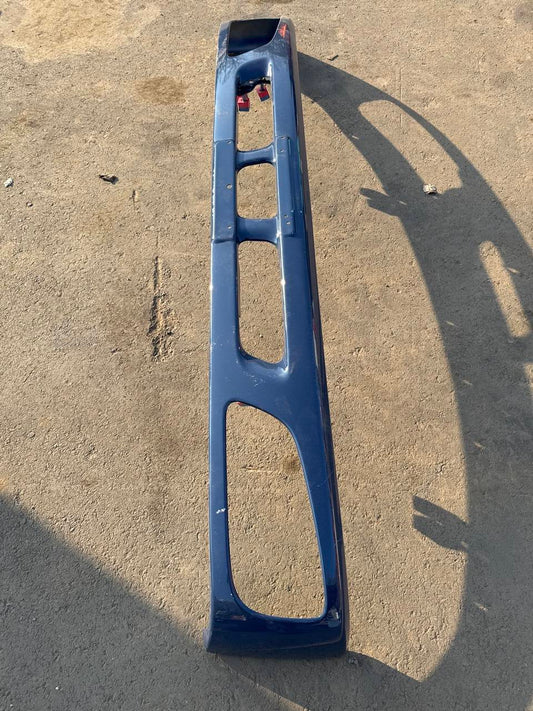 バンパー　トラックバンパー（中古）