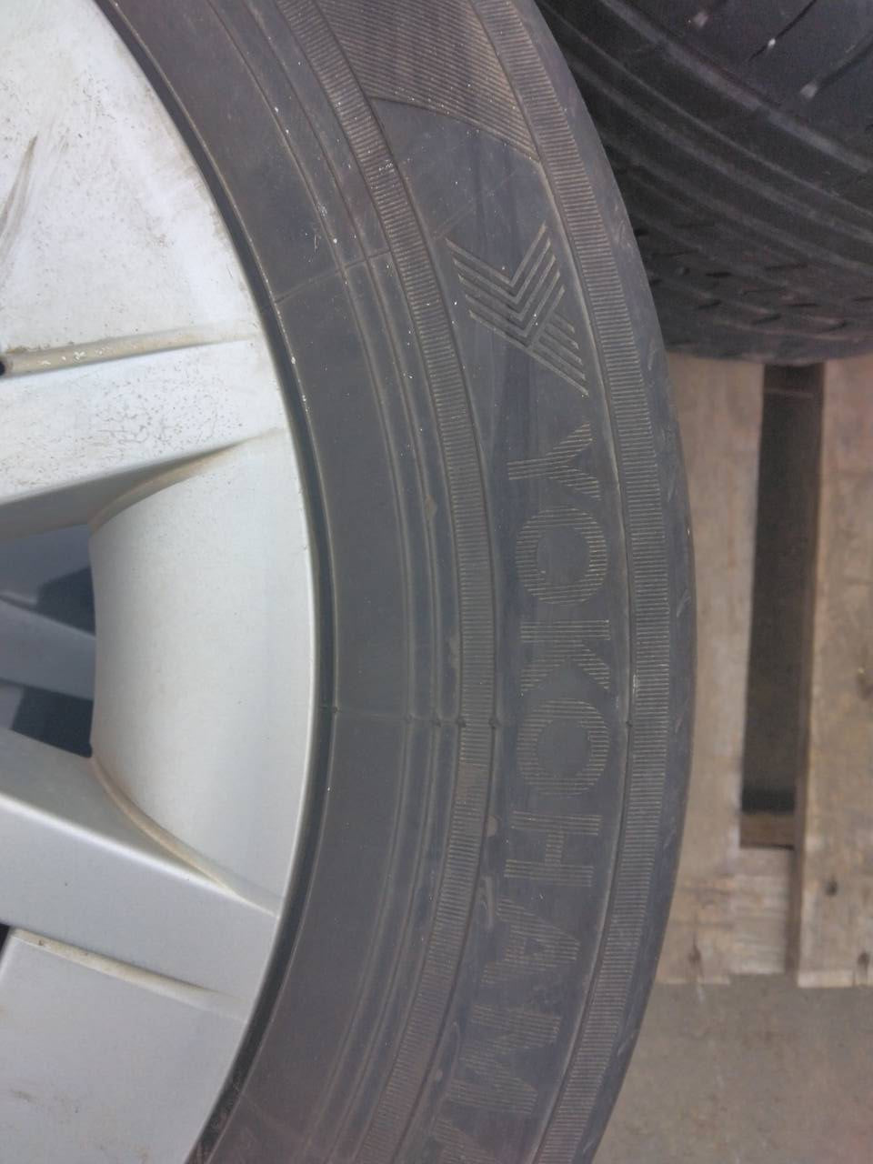（棚卸まとめ売り）タイヤ　4本【YOKOHAMA】【205/60R16】（中古）