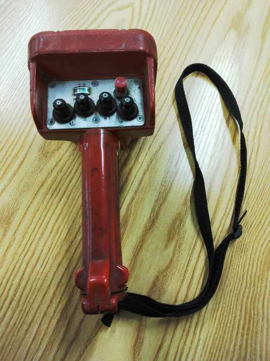 ラジコン　送信機のみ　UNIC　（中古）