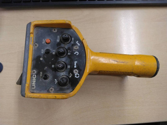ラジコン　送信機のみ  UNIC　RC-31R-HK　【通電確認済み】（中古）