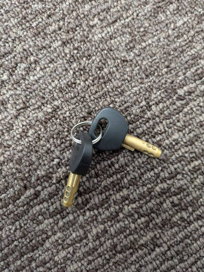 ハンドルロック　TA-JZS177から取り外し（中古）