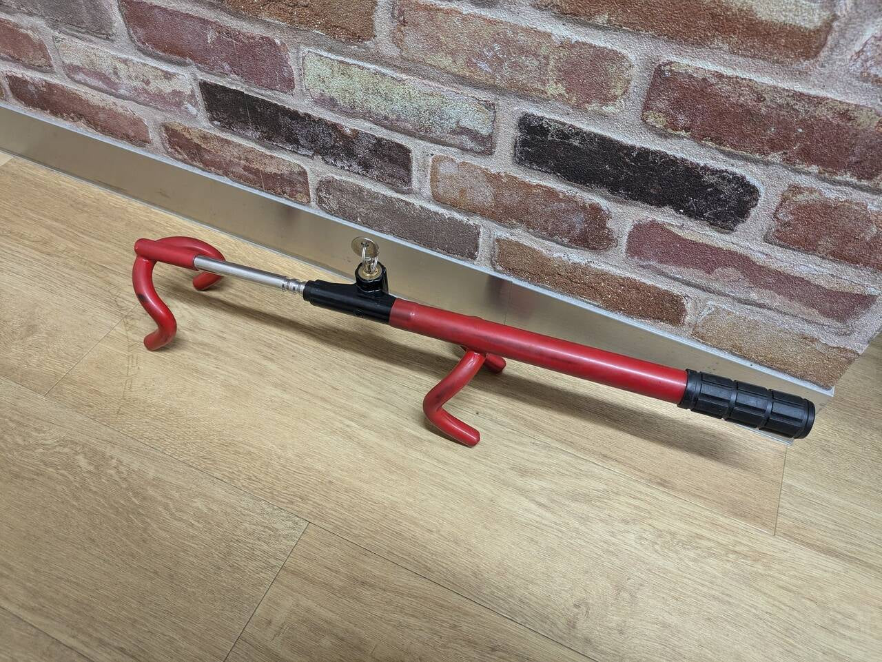 ハンドルロック　（中古）