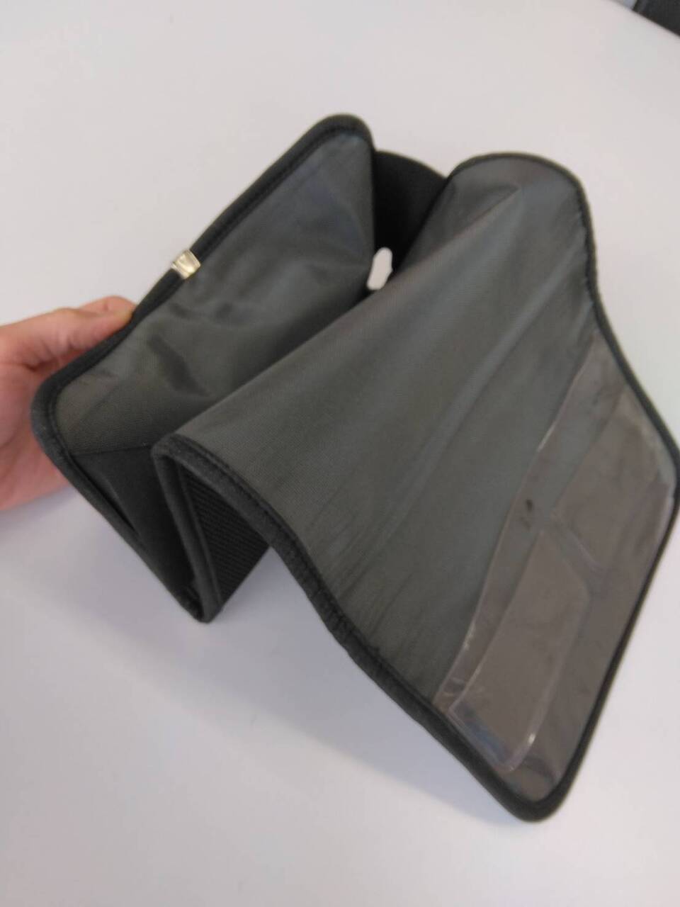 車検証ケース　メルセデスベンツ（中古）