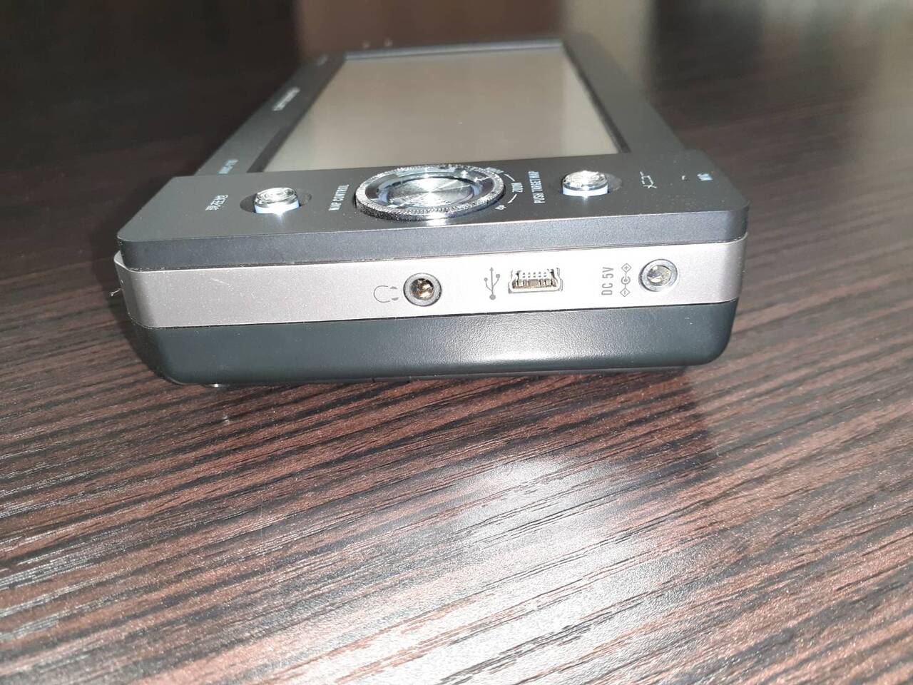 ナビ　カロッツェリア　AVIC-T10（中古）