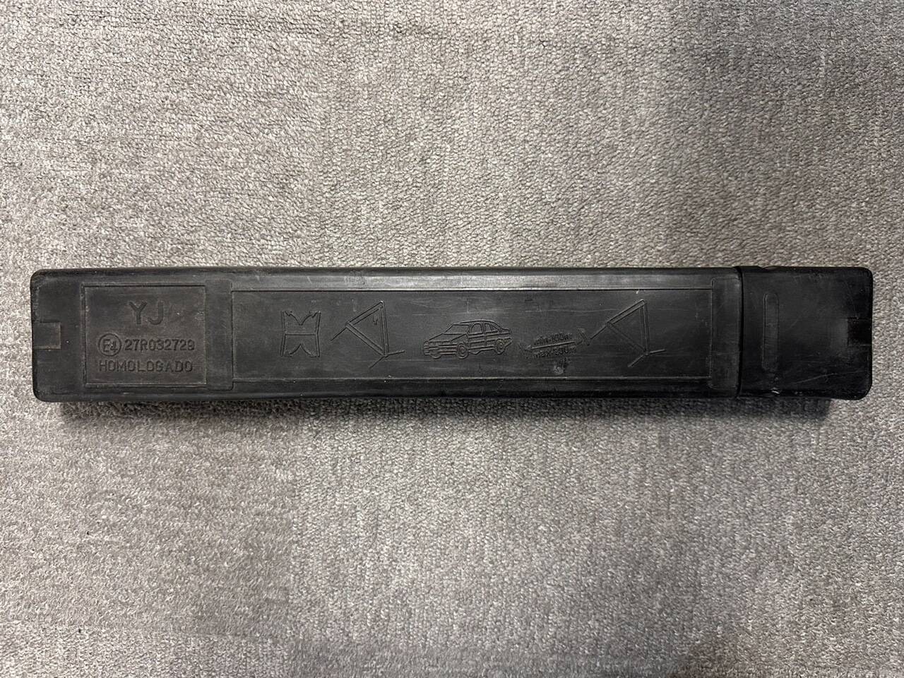 三角版　【ケース付き】（中古）