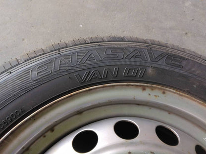 タイヤ　ノーマルタイヤ　 5本　 トヨタサクシード　 Ｖ4RV  155/80R14　 （中古）