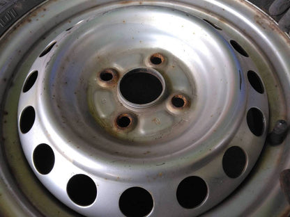 タイヤ　ノーマルタイヤ　 5本　 トヨタサクシード　 Ｖ4RV  155/80R14　 （中古）