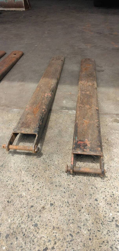 サヤ　フォークリフト 　約 130㎝×幅 約12.5㎝（中古）