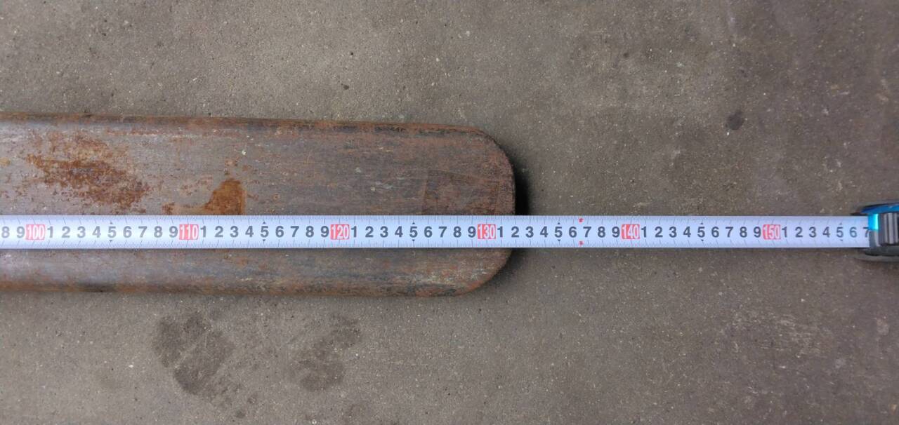 サヤ　フォークリフト 　約 130㎝×幅 約12.5㎝（中古）