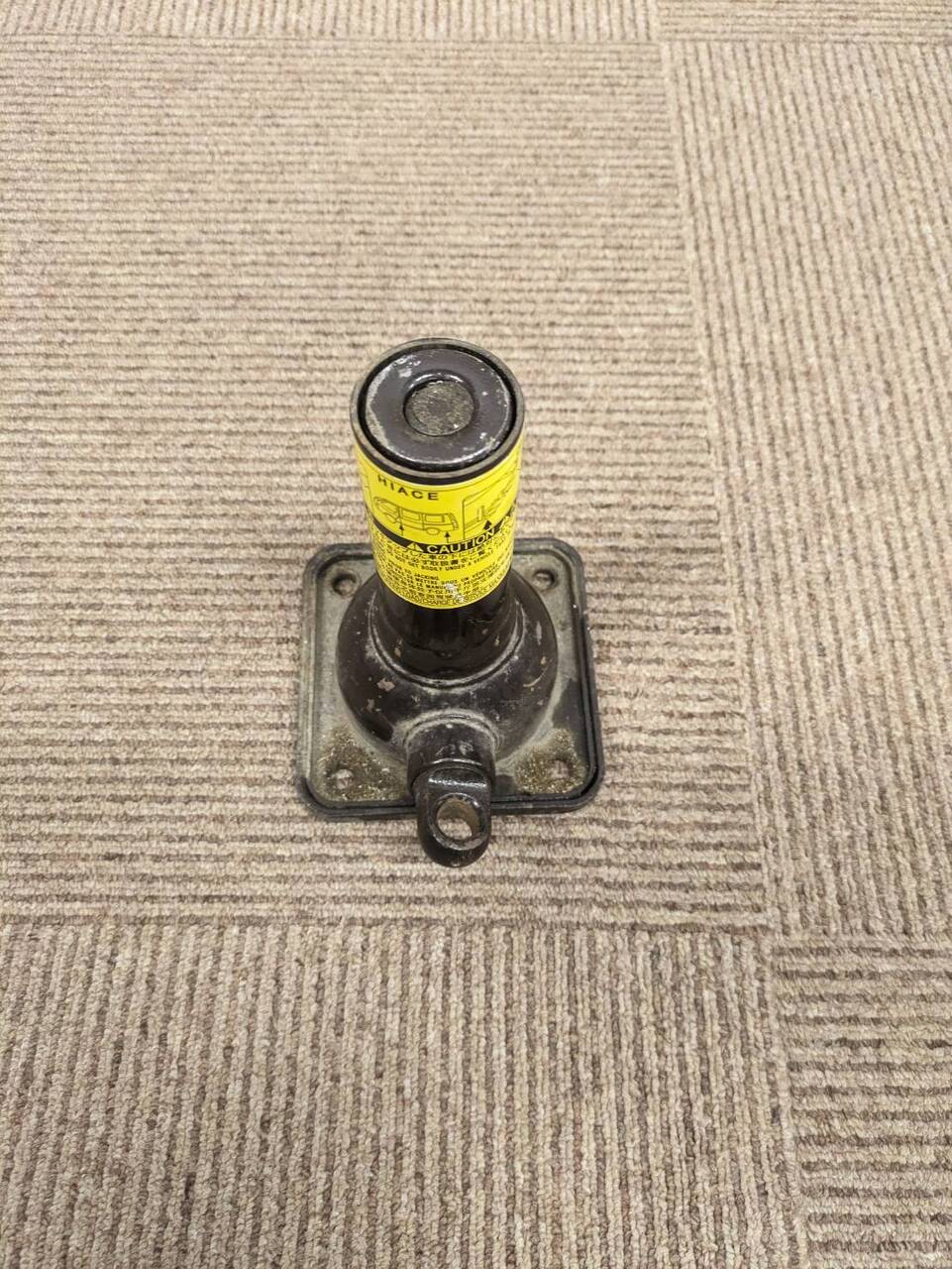 ジャッキ　ジャッキのみ トヨタ　２トン（中古）