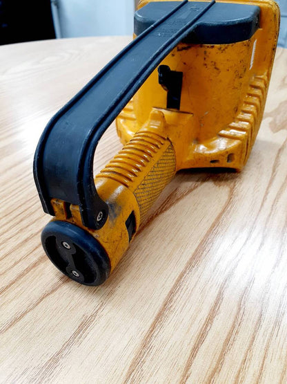 ラジコン　UNIC　RC33R-AK　（中古）