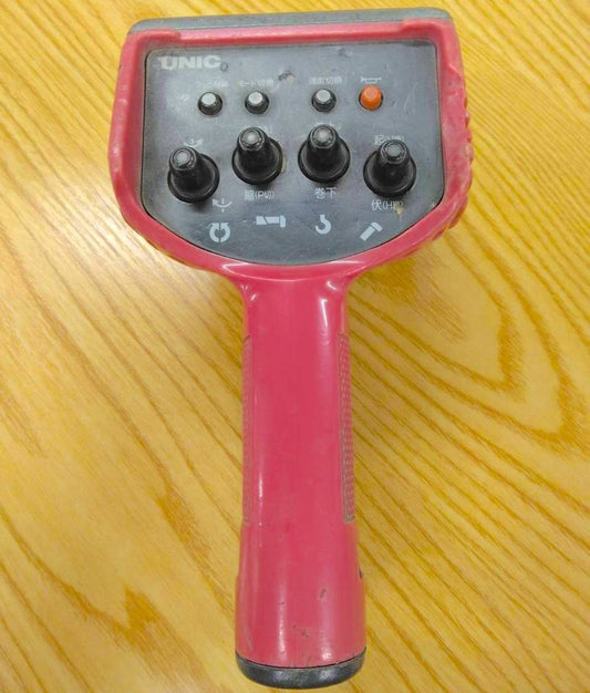 ラジコン　送信機のみ【通電確認済】　UNIC　RC-500FA　コンドルSS KK-MK122GSより回収（中古）
