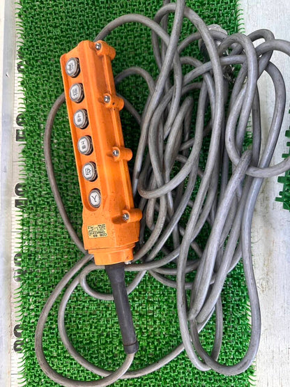 ラジコン　送信機のみ　KASUGA　【通電確認済み】（中古）