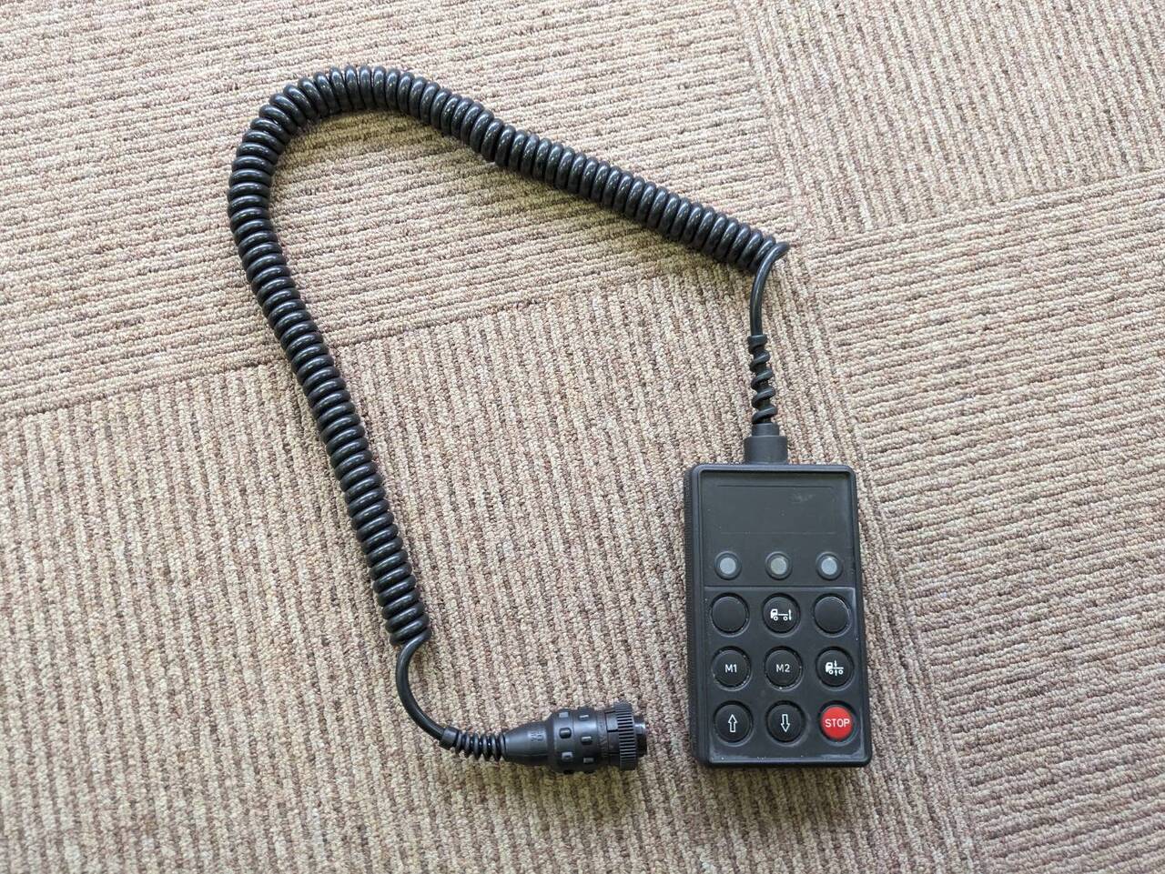 エアサスコントローラー ティーアール（中古）