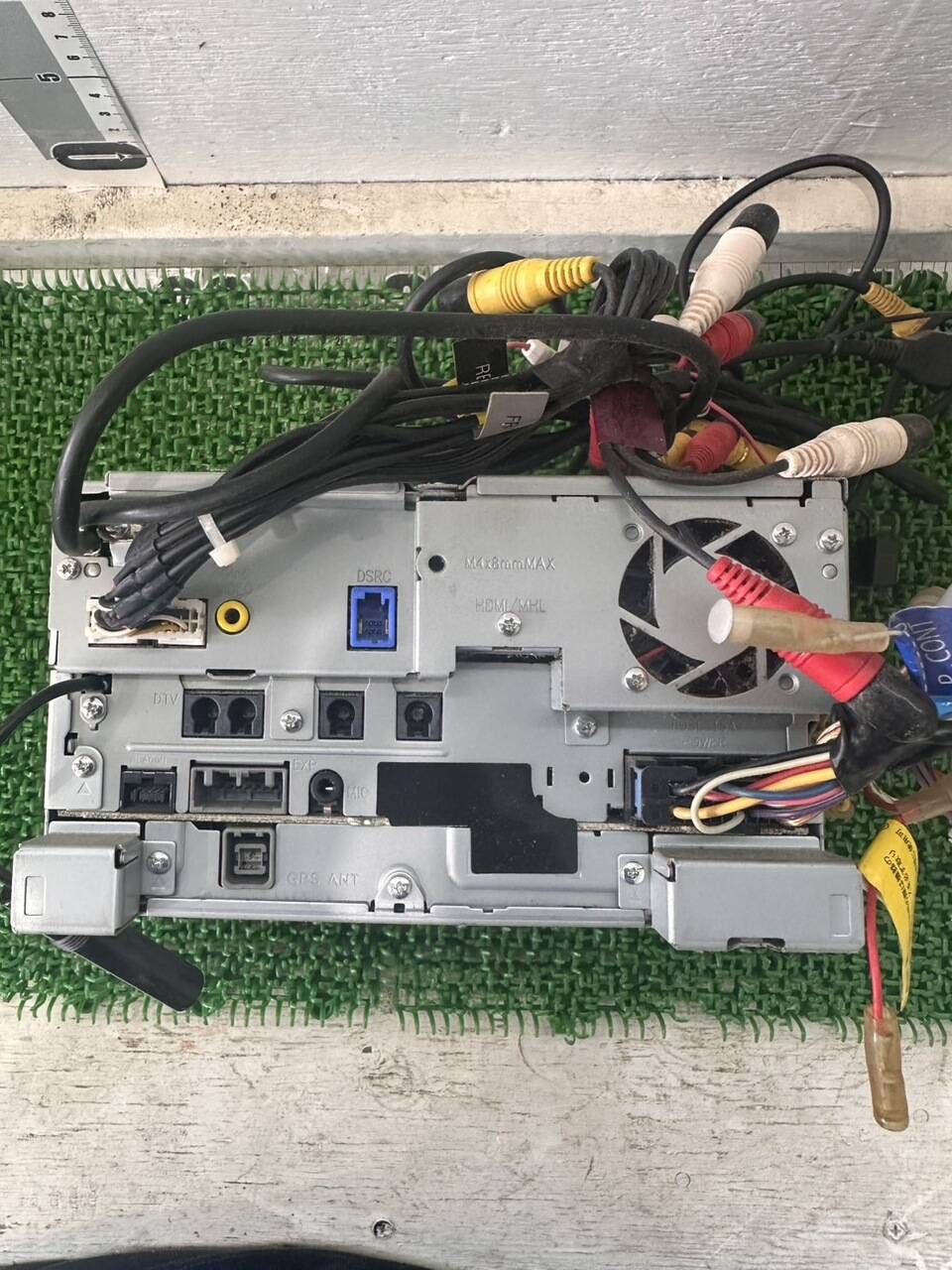 ナビ　　KENWOOD　MDV-Z701（中古）