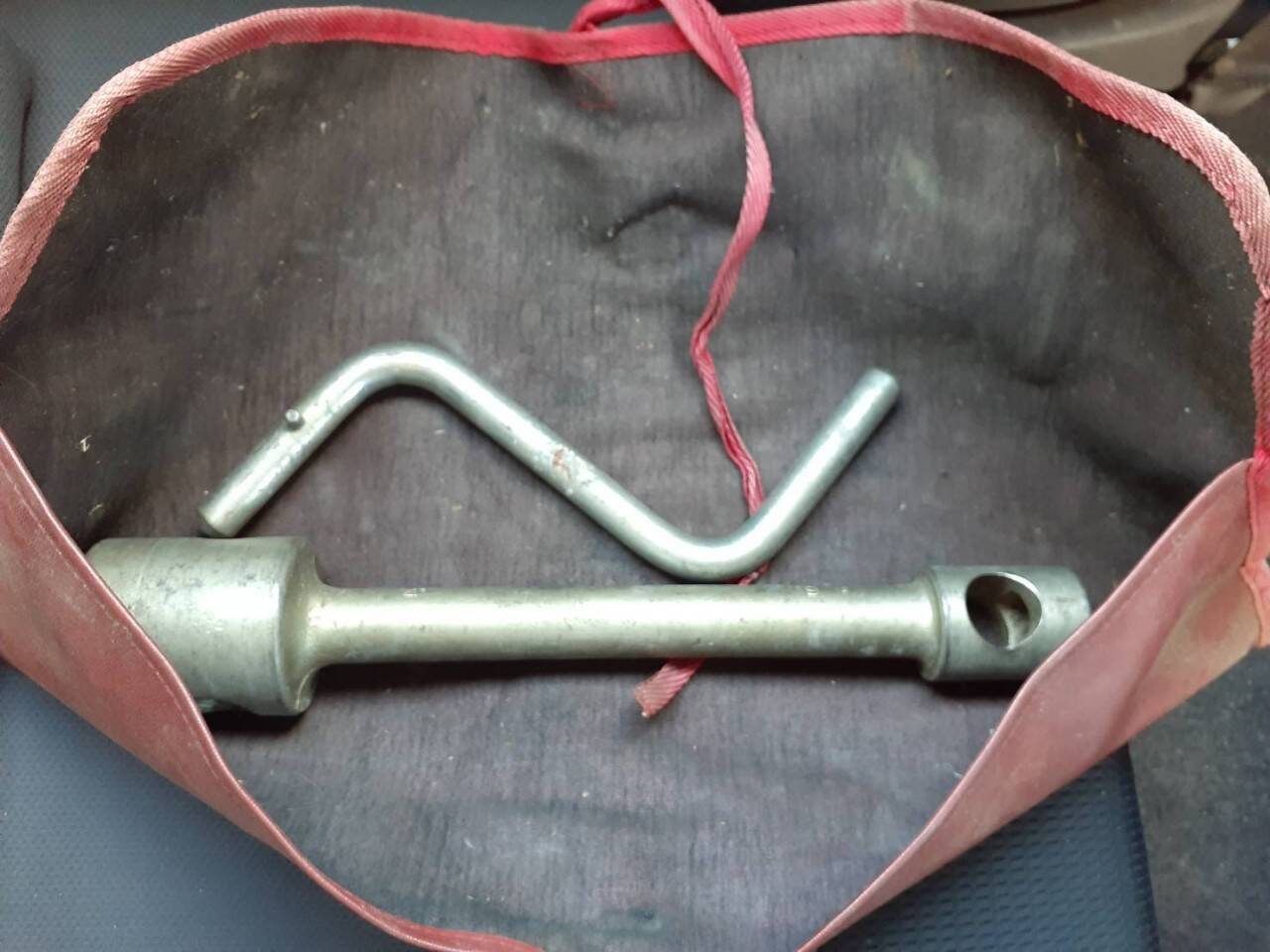 車載工具セット　中古