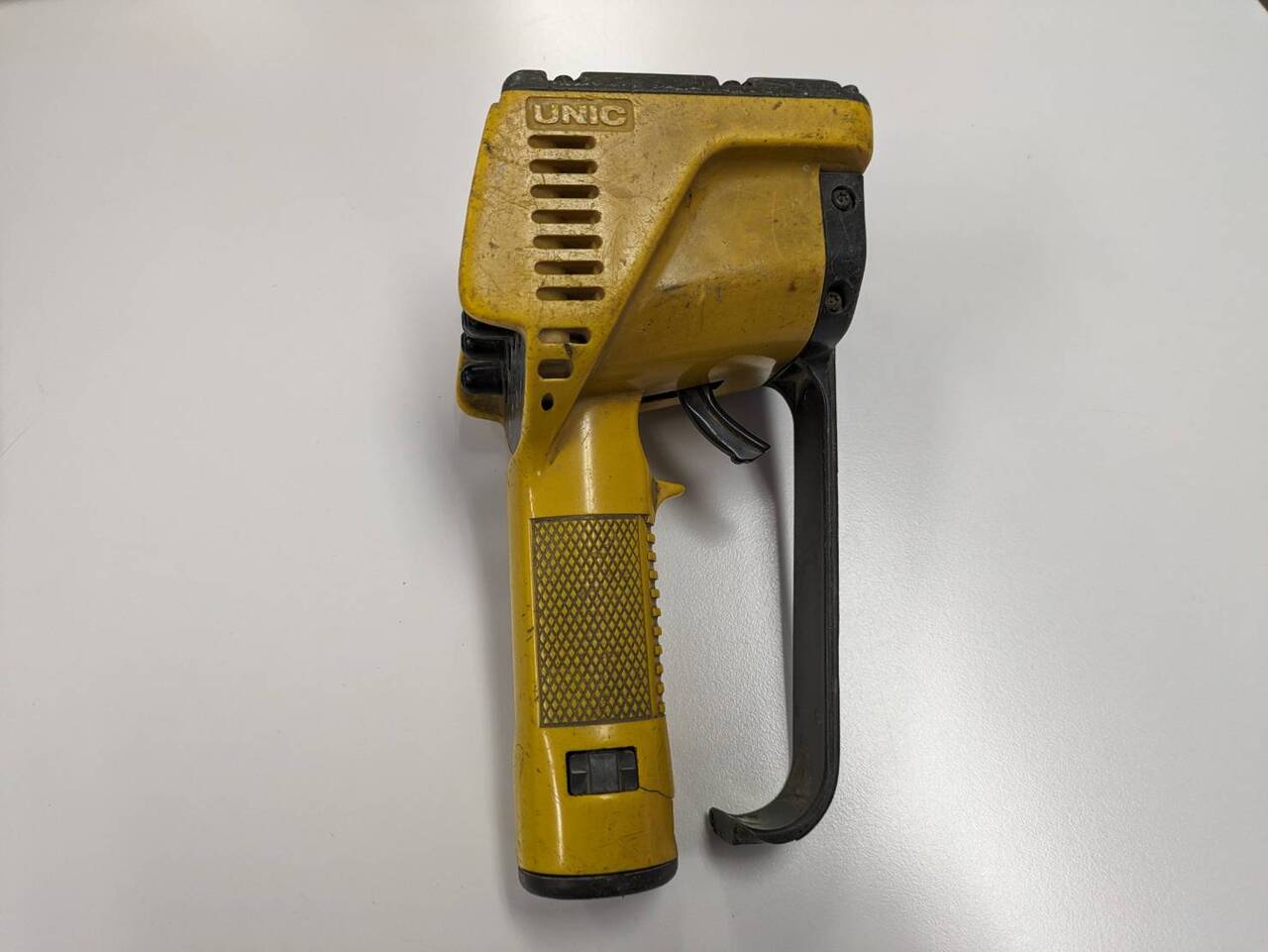ラジコン　古河ユニック　　送信機のみ　（中古）