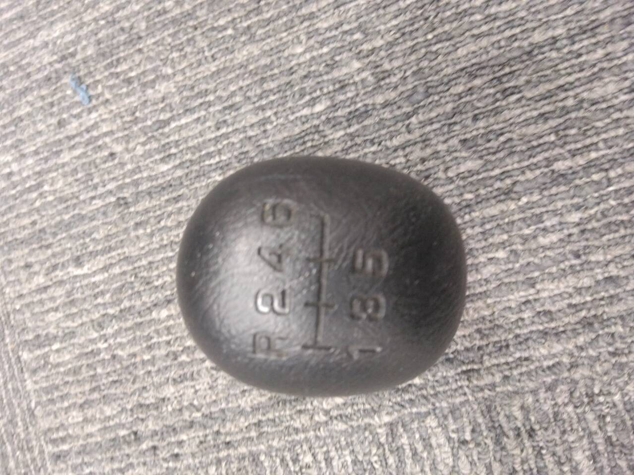 シフトノブ　FK62で使用　（中古）