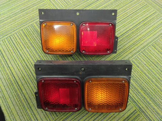 テールランプ　（中古）