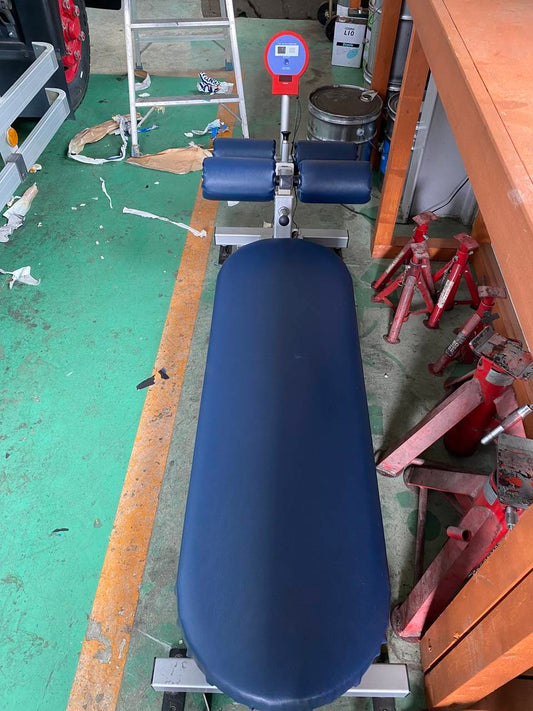 トレーニング機械　竹井機器工業　シット－アップス　上体おこし測定器　T.K.K.5505m　（中古）