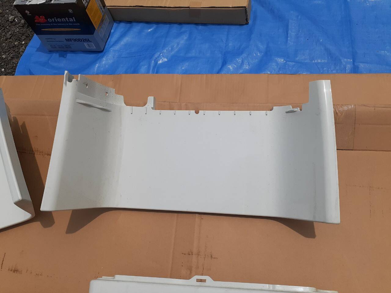 三菱ふそう　ステップウォールアッパー＆ロア左右セット（未使用）