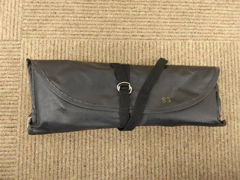 ジャッキ　工具付き　トヨタ　2トン（中古）