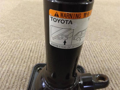 ジャッキ　工具付き　トヨタ　2トン（中古）