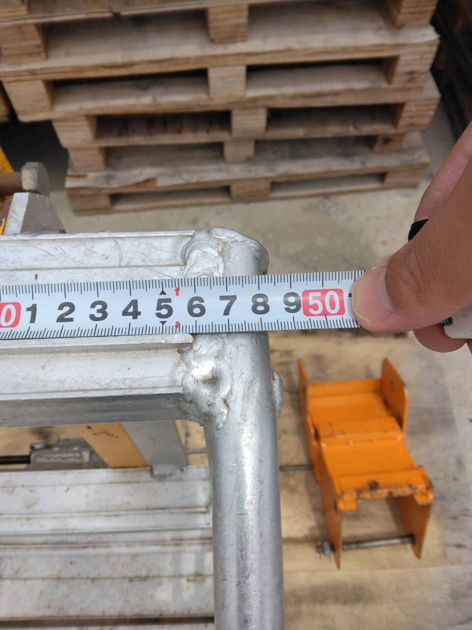 高所作業用　　かご　（中古）