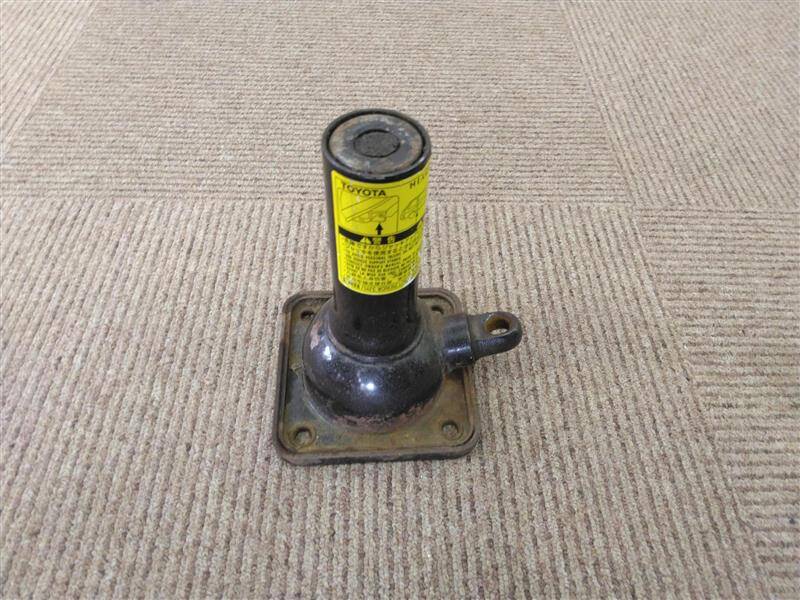 ジャッキ　ジャッキのみ　トヨタ　2トン（中古）