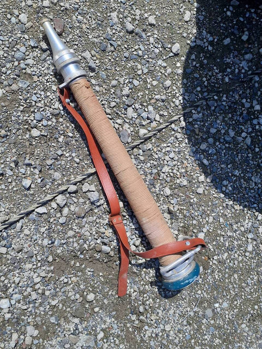 放水ノズル　消防車（中古）