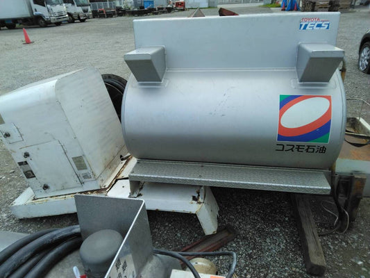 タンク　タツノ　1000L   不動（中古）