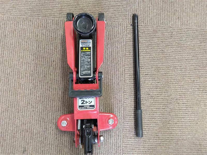 ジャッキ　オートバックスセブン　2トン　KG-LH178Vから取り外し（中古）