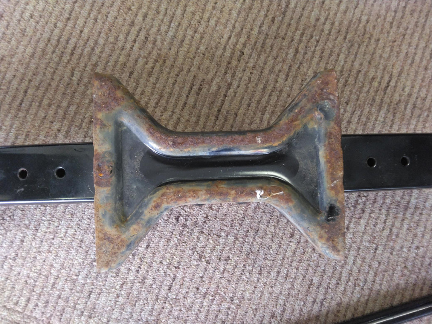 ジャッキ　工具付き　GOODMAN　4D　1.3トン（中古）
