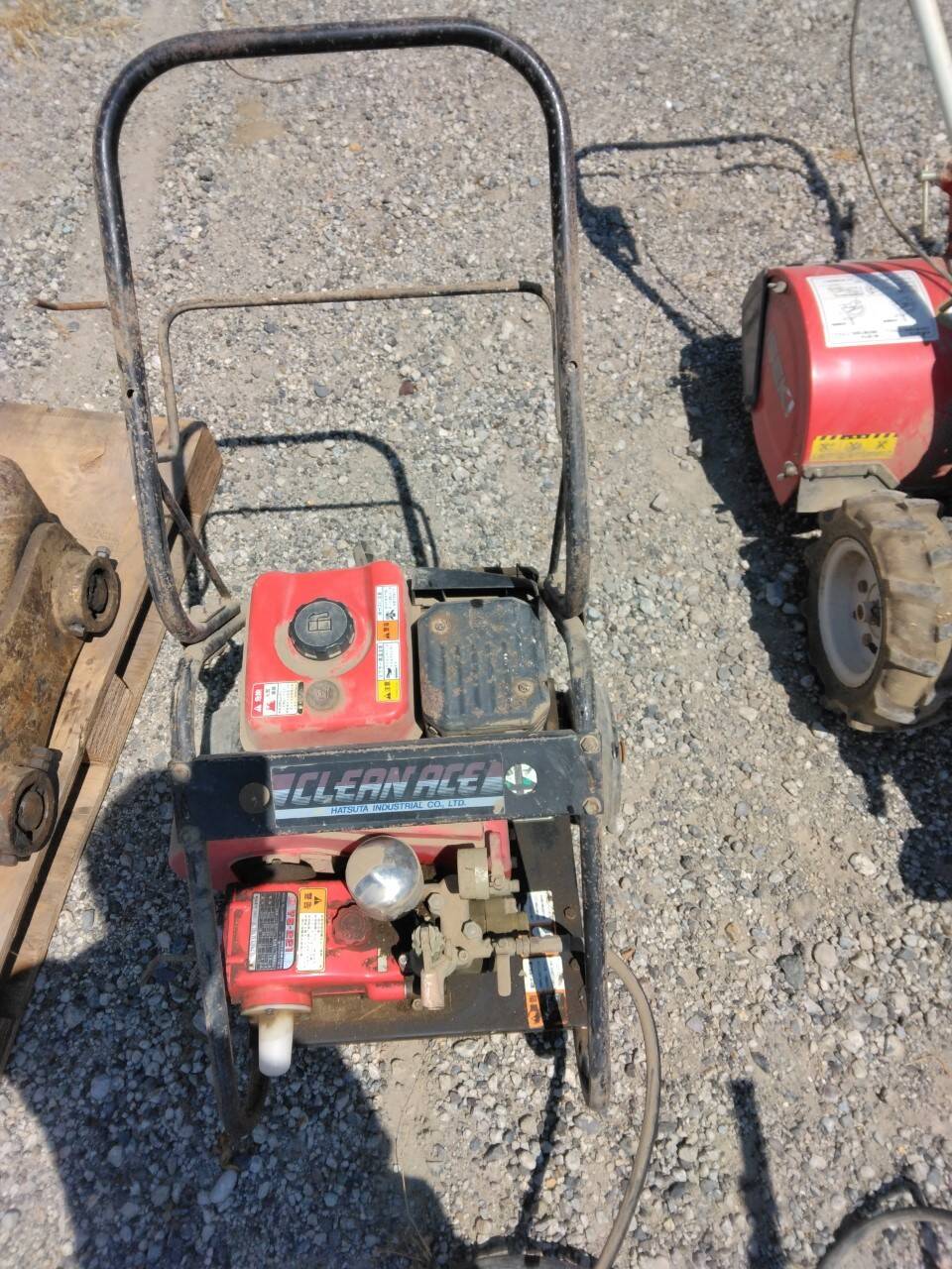 高圧洗浄機 　洗浄機　YS-221 クリーンエース 三菱 GM131L 　（中古）
