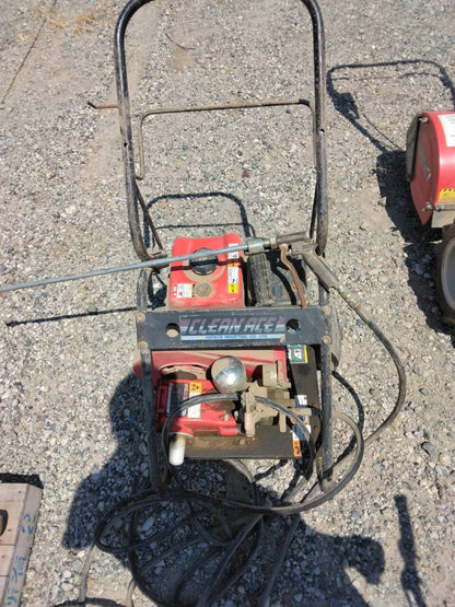 高圧洗浄機 　洗浄機　YS-221 クリーンエース 三菱 GM131L 　（中古）