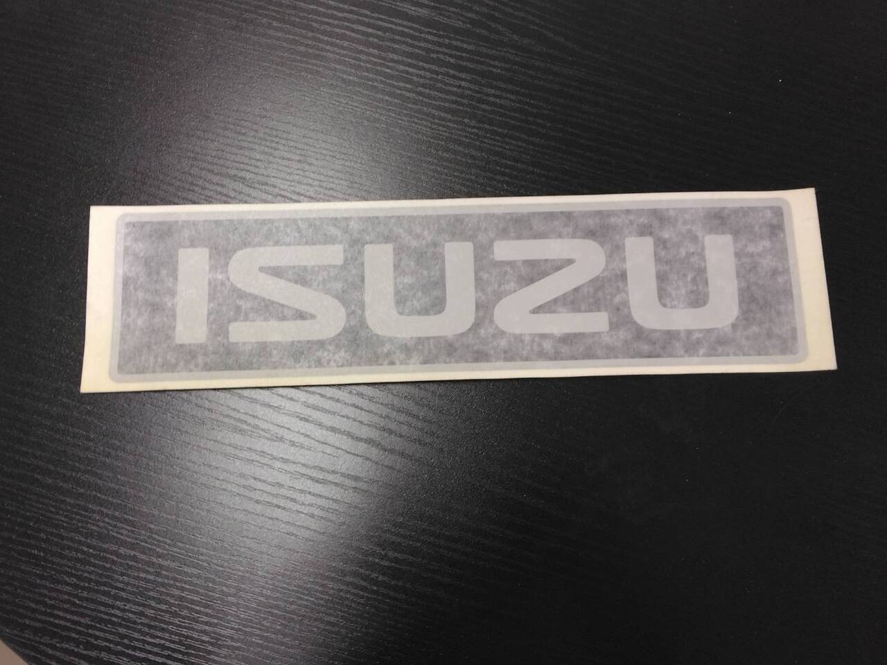 ステッカー　ISUZU（中古）