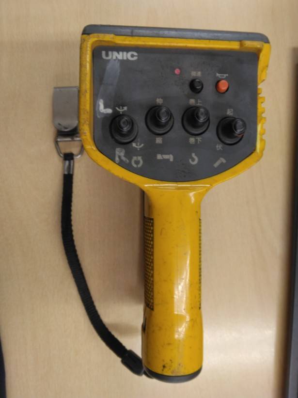 ラジコン　送信機のみ 　ユニック　【通電確認済み】（中古）