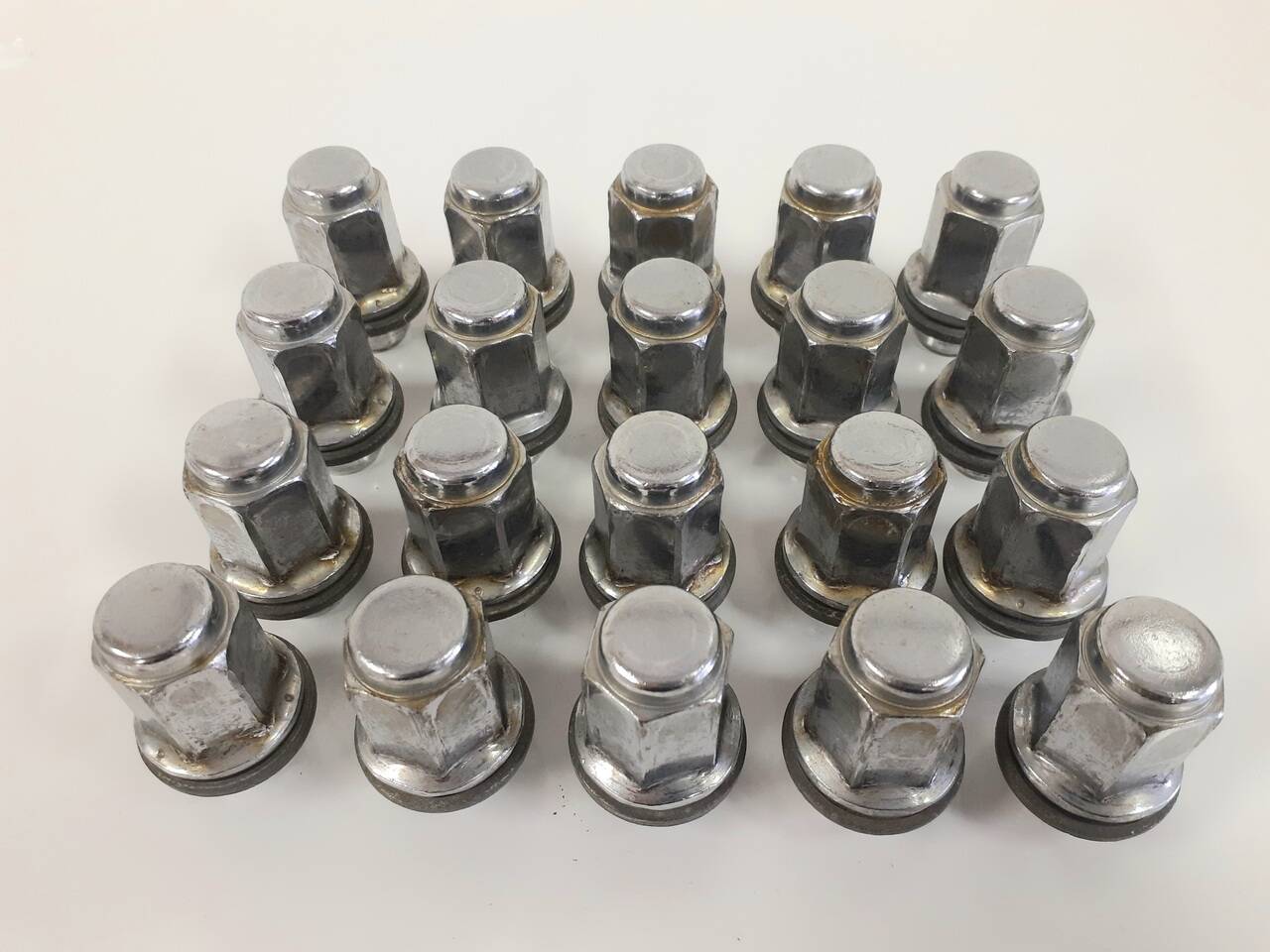 ホイールナット　20個（中古）