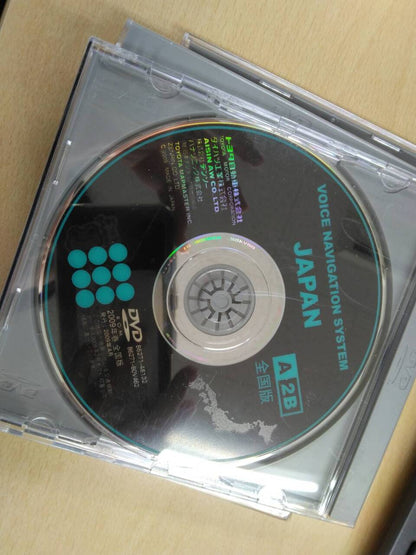 取扱説明書 　トヨタ　DVDボイスナビゲーション　DVD付　発行日：2008年4月（中古）