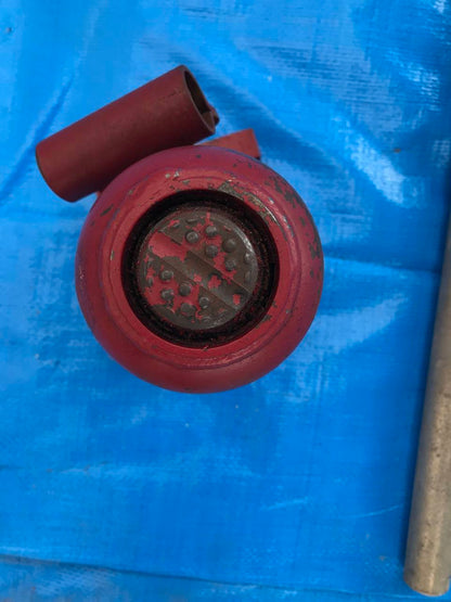 ジャッキ　工具付き　ＫＹＢ４トン　（中古）