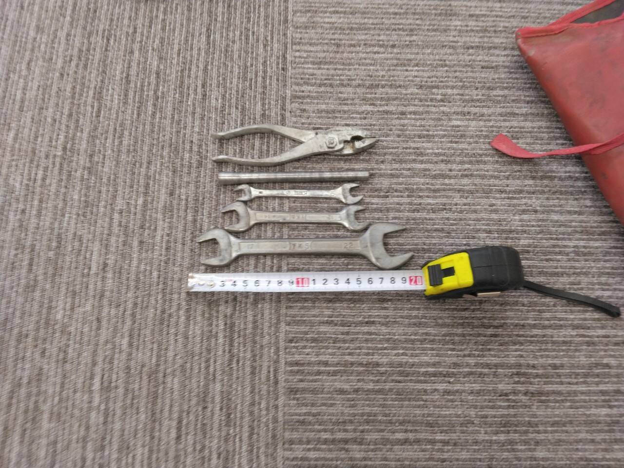 車載工具  ホイールナットレンチ　（中古）