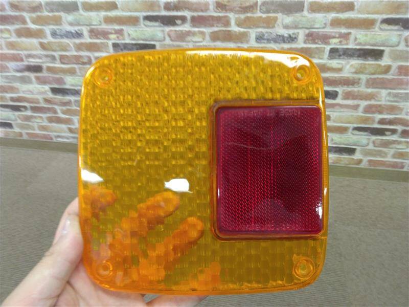 テールレンズ　ウインカー　片方のみ（中古）