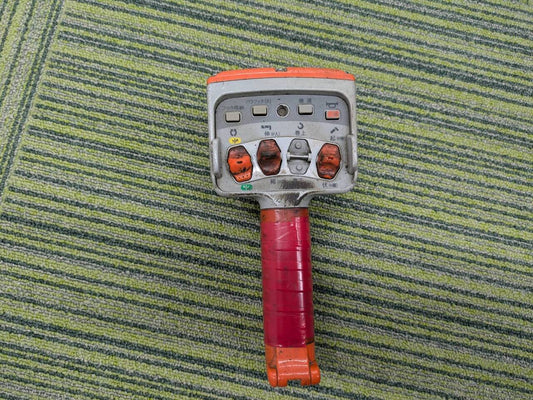ラジコン　送信機のみ　UNIC　RC-100T（中古）