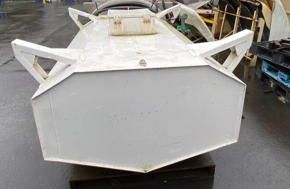 タンク　コンテナローリー タンクローリー　福地　容量:1850L　【購入前確認可】（中古）