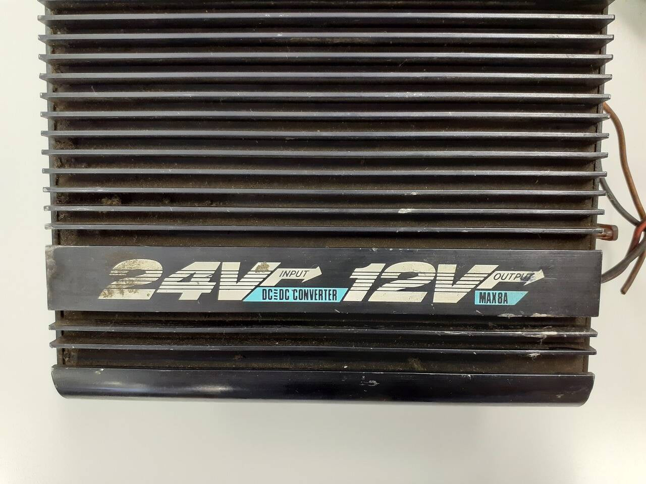 DCコンバーター　セルスター工業  DC508 (中古)