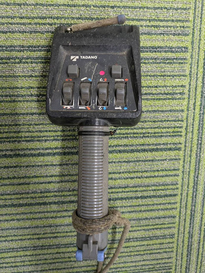 ラジコン　 送信機のみ  RCS-250 TADANO（中古）