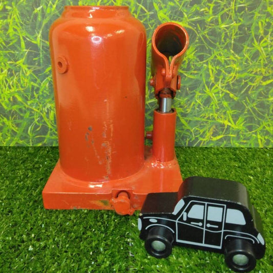 ジャッキ　ジャッキのみ　B5 4MOT　4トン（中古）