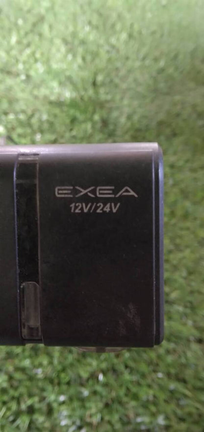 シガーソケット　3分配器 EXEA（中古）